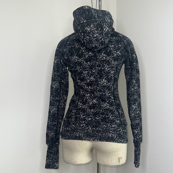 🔹 Lululemon Hooded Scuba Jacket - Picture 2 of 5